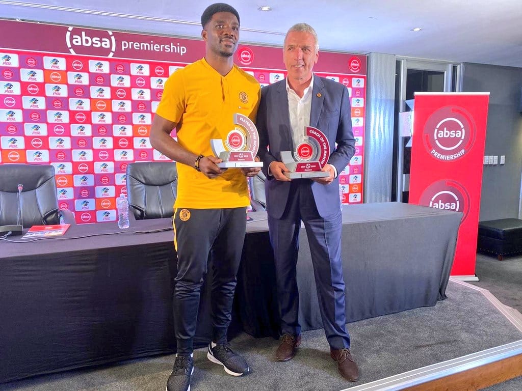 You are currently viewing Middendorp, Akpeyi scoop monthly PSL awards