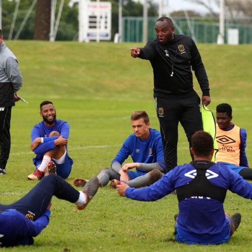 Benni eyes FC Porto or Hearts job