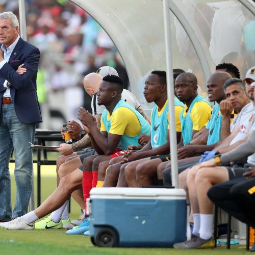 Middendorp: Frosler, Baccus ready for pirates clash