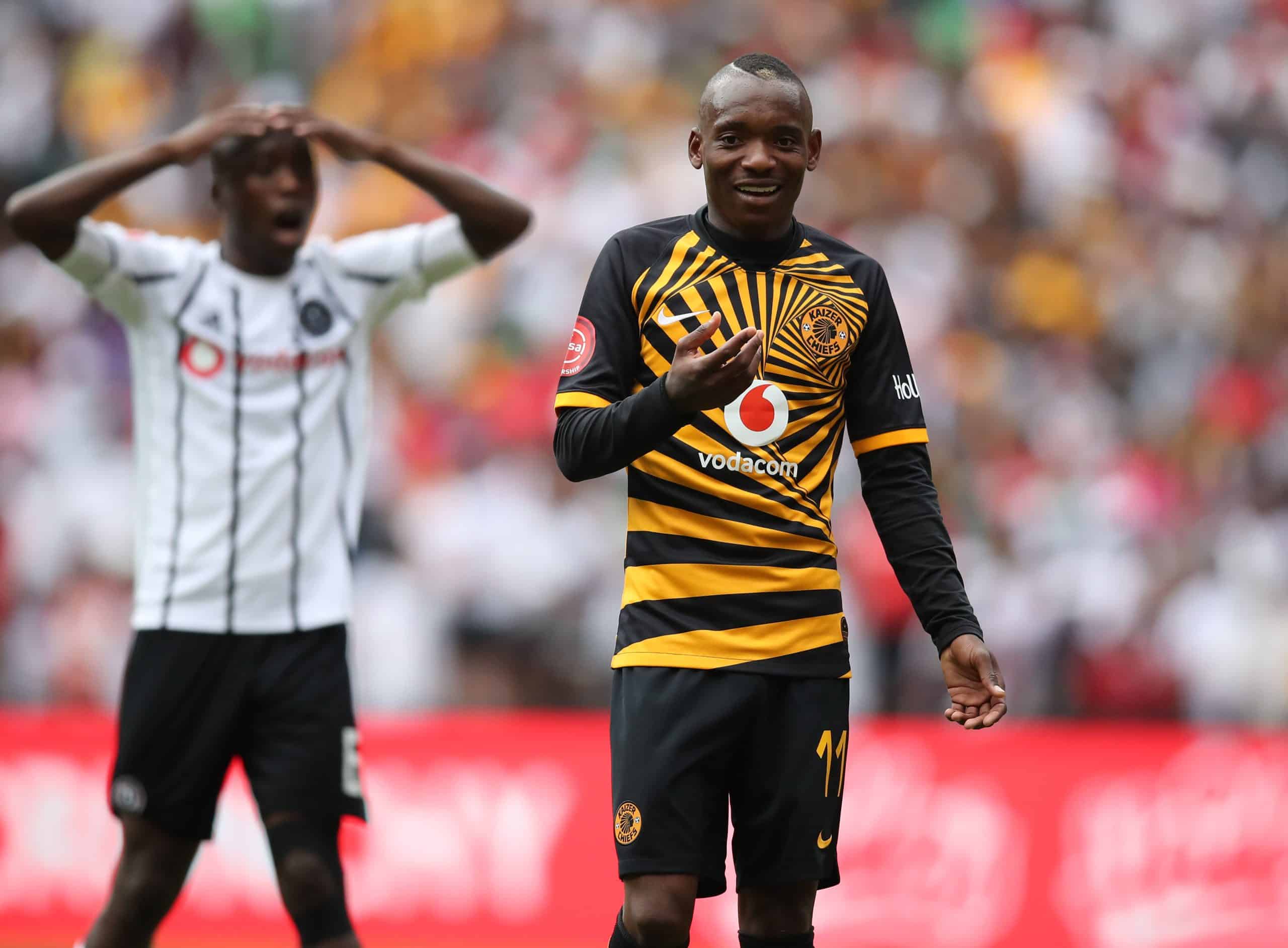 You are currently viewing Middendorp: Billiat, Akumu set to feature against Eagles