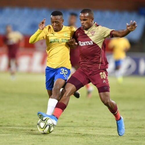 Sundowns fight back to beat 10-man Stellenbosch