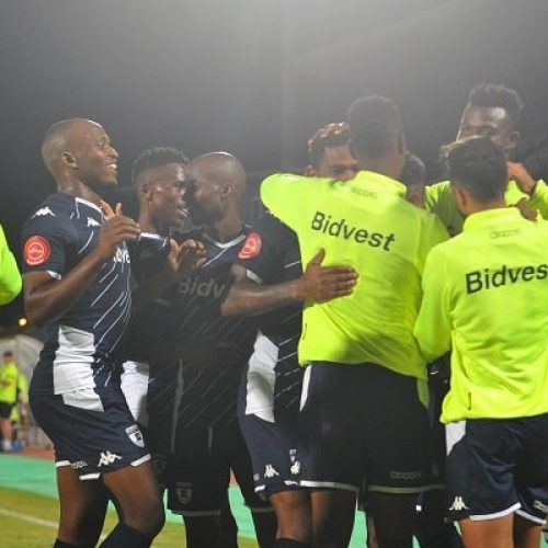 Wits ease past 10-man CT City