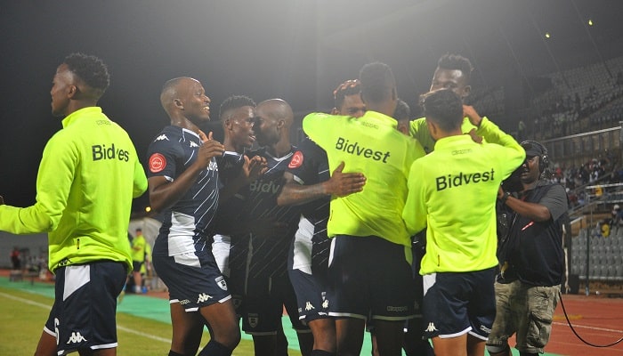 You are currently viewing Wits ease past 10-man CT City