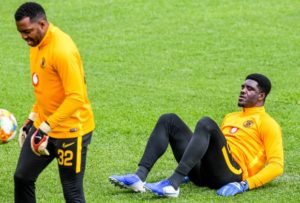 Read more about the article Akpeyi: There is no rivalry between me and Khune
