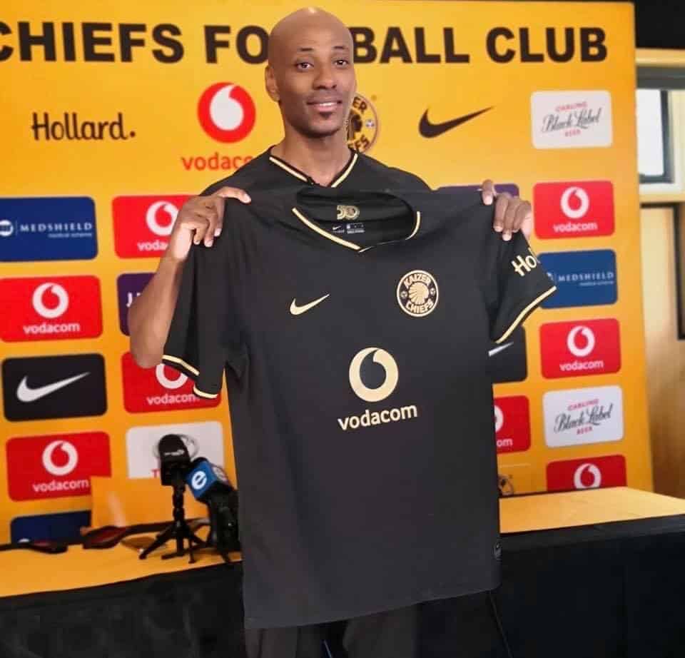 kaizer chiefs new kit 2020