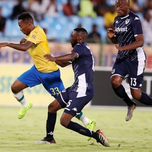 Sundowns fail to cut Chiefs lead after draw with 10-man Wits