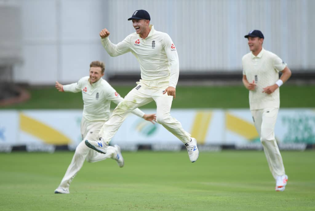 You are currently viewing Root’s magic spins England closer to victory