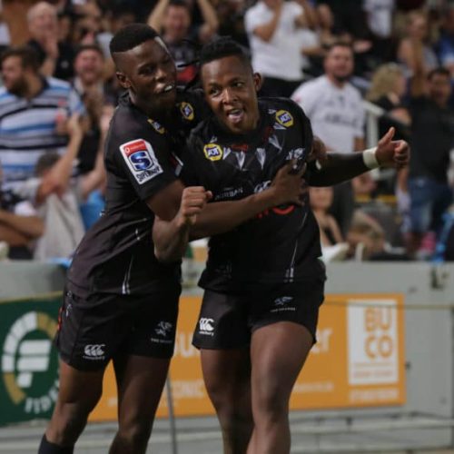 Sharks break Bulls hoodoo