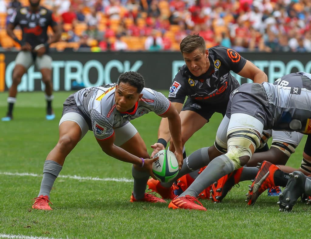 You are currently viewing Jantjies brace helps Stormers to win