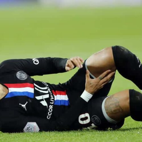 Rib injury sidelines Neymar two days after celebrating birthday at nightclub