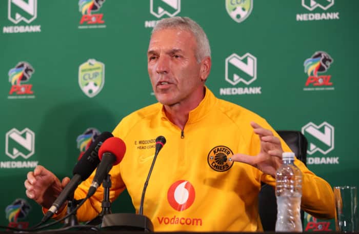 You are currently viewing Middendorp wary over Eagles threat