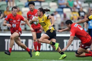 Read more about the article Van Wyk helps Hurricanes demolish Sunwolves