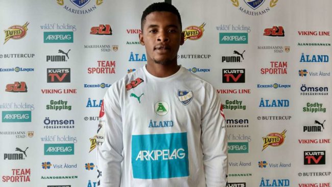 You are currently viewing Former Pirates midfielder joins Mariehamn