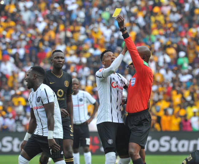 You are currently viewing In pictures: Thrills and spills of the Soweto derby