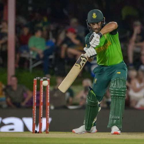 Malan bats SA to series win in Bloemfontein