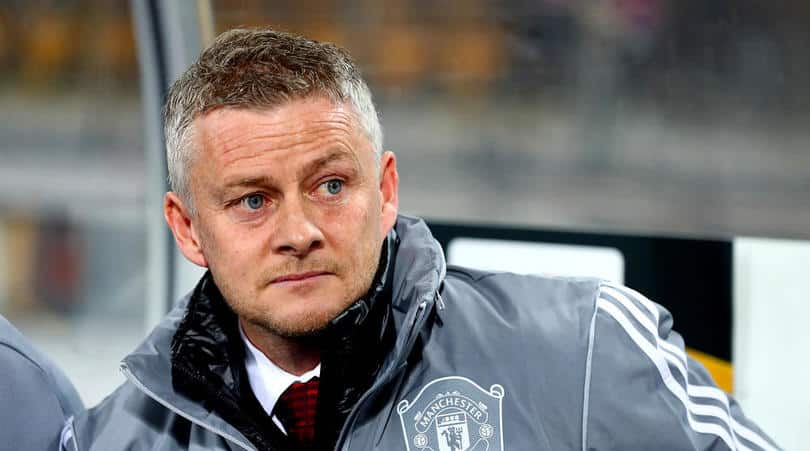 You are currently viewing Solskjaer praises ‘real heroes’ in NHS