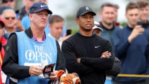 Read more about the article Woods and caddie being sued