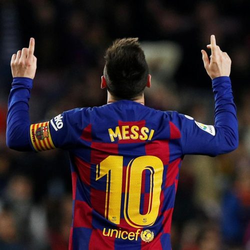 Messi claims new La Liga record in Barcelona win
