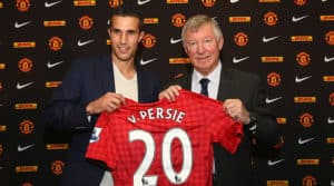Read more about the article Van Persie denies being offered Arsenal contract before Man Utd transfer