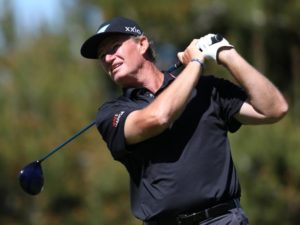 Read more about the article Golf with Ernie goes for huge amount