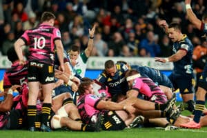Read more about the article Highlanders stun Chiefs in Aotearoa opener