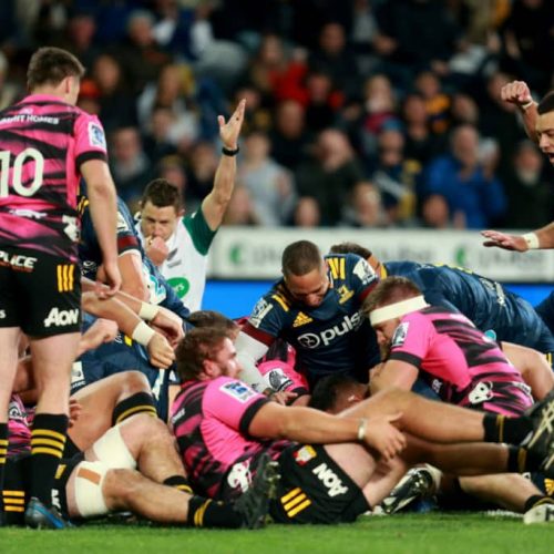 Highlanders stun Chiefs in Aotearoa opener