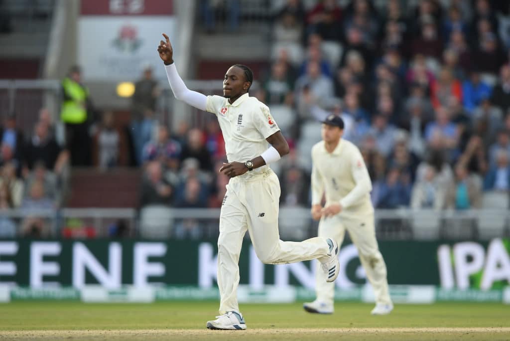 You are currently viewing West Indies bowl first in Manchester