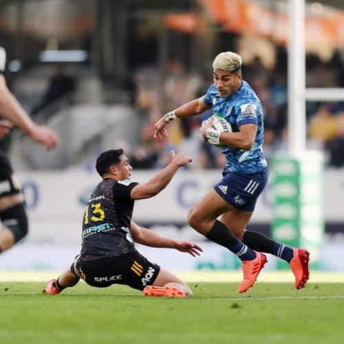 Blues pile misery on Chiefs