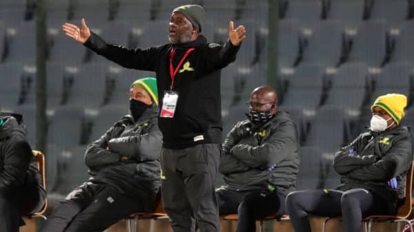 You are currently viewing Mosimane bemoans Shalulile handball, Downs’ anxiousness