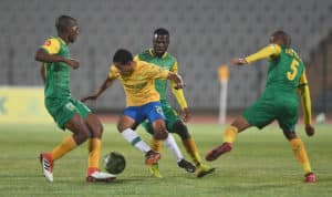 Read more about the article Late Zwane winner for Sundowns cuts Chiefs’ lead to 3 points
