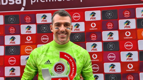 You are currently viewing Sandilands grateful to help Pirates secure three points