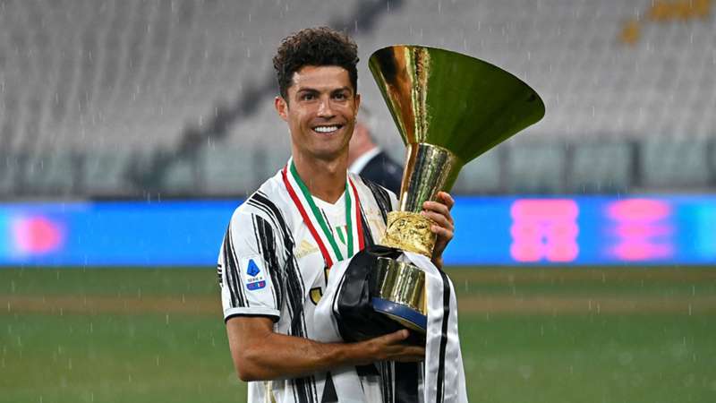 You are currently viewing Ronaldo sets sights on third Scudetto with Juventus