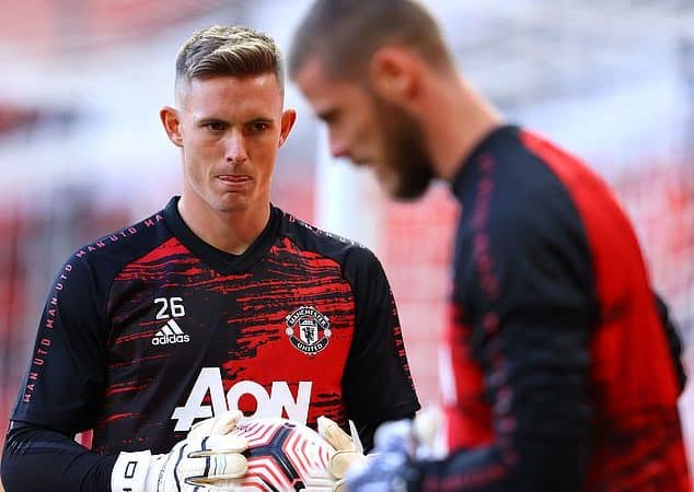 You are currently viewing Henderson takes gloves for derby as De Gea granted time with new baby