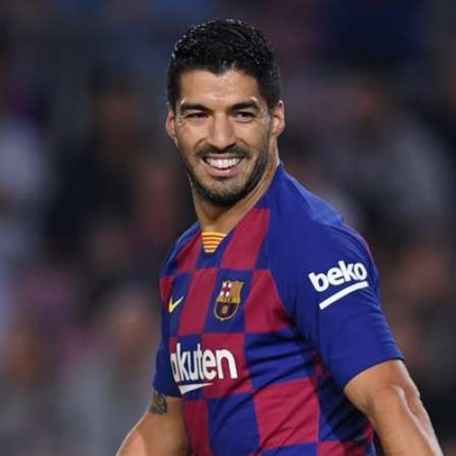 Suarez takes swipe at ‘fake news’ with Barca future in doubt