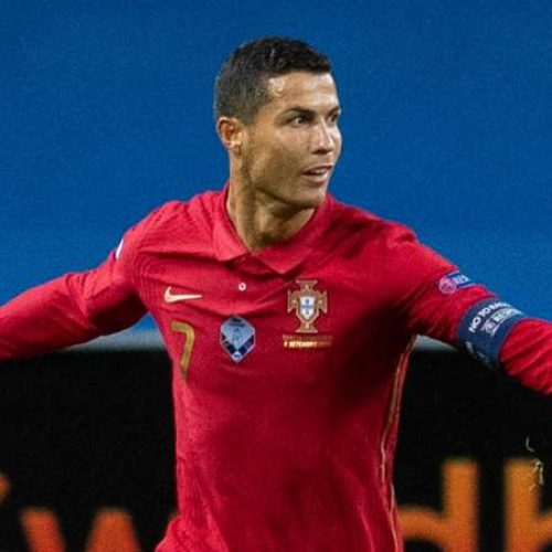 Ali Daei congratulates Cristiano Ronaldo on equalling his scoring record