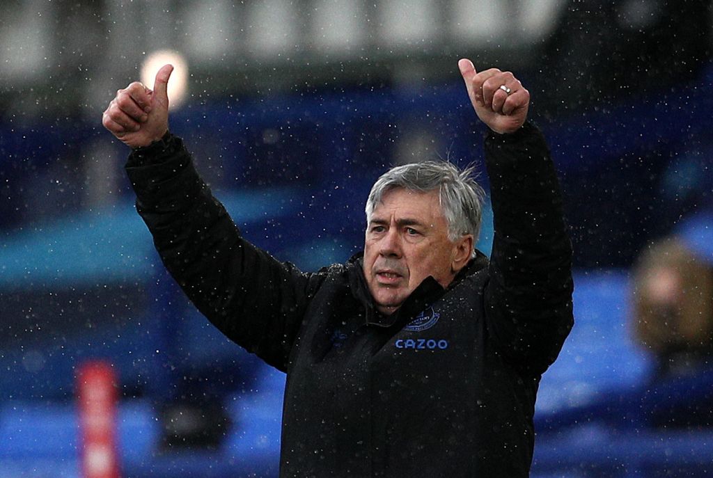 You are currently viewing Ancelotti hails Everton players after winning monthly Premier League award