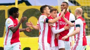 Read more about the article Lucky number 13 for Ajax at VVV-Venlo as Real celebrate El Clasico win