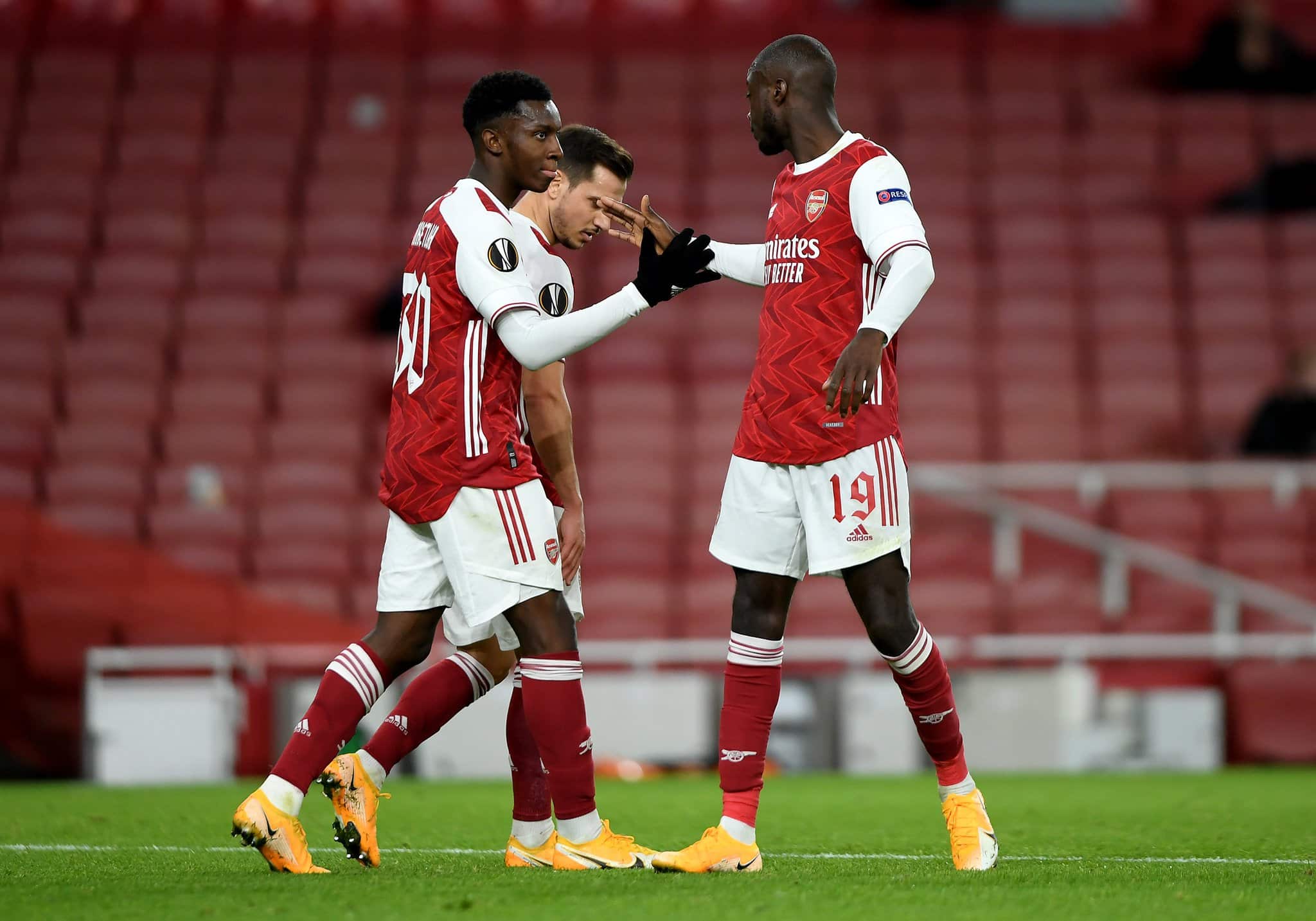 You are currently viewing Arsenal ease to victory over Dundalk despite wholesale changes