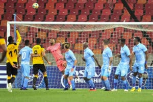Read more about the article Chippa own goal hands Chiefs first win