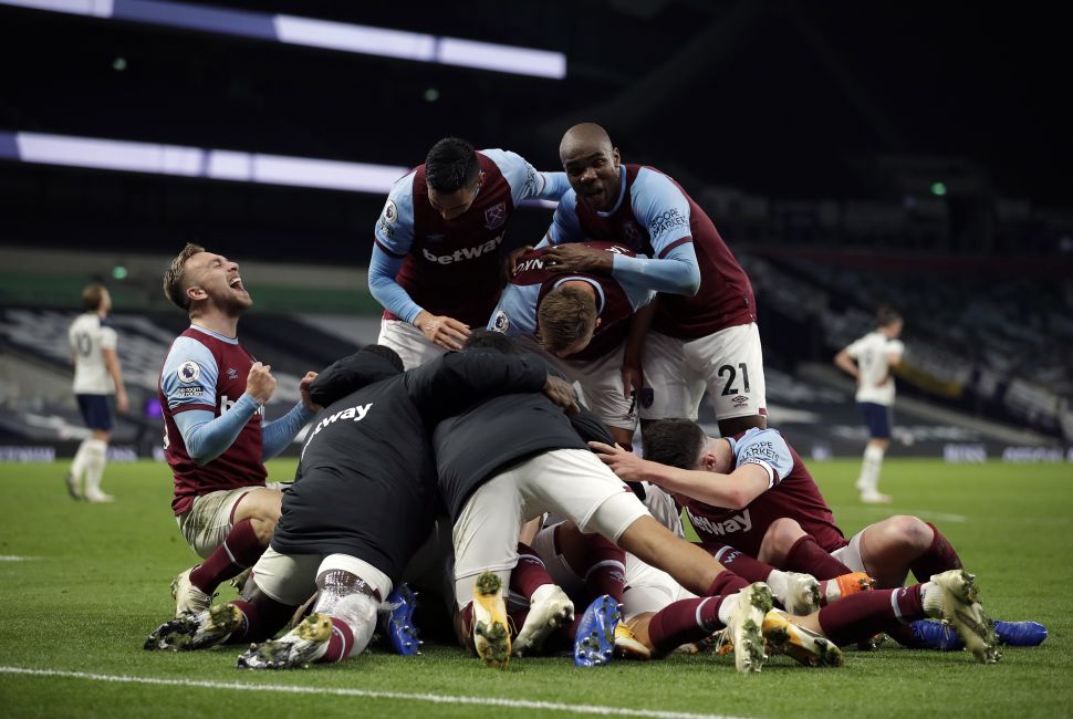 You are currently viewing West Ham produce stunning late comeback to deny Spurs on Bale’s return