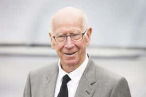 Read more about the article England, Man United great Sir Bobby Charlton diagnosed with dementia