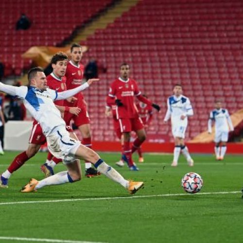 Atalanta stun Liverpool at Anfield to leave Champions League Group D wide open