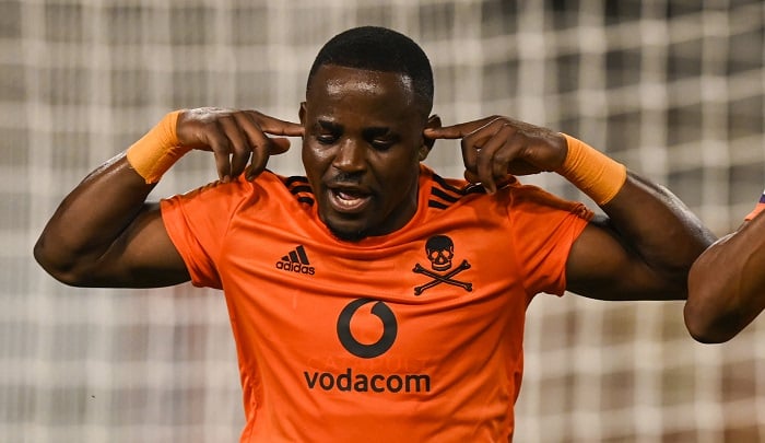 You are currently viewing Mhango to stay at Pirates after working through off-field issues – Agent