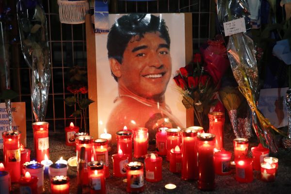 You are currently viewing Doctor says he did best he could for Diego Maradona