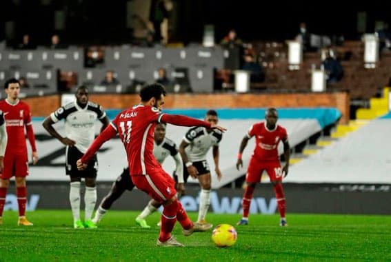 You are currently viewing Late Salah penalty sees Liverpool snatch a draw at Fulham