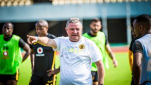 Read more about the article Motaung: Chiefs needs to be patient with Hunt