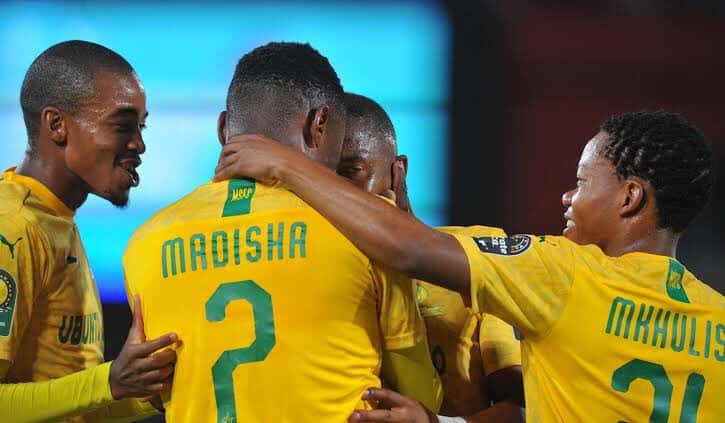 You are currently viewing PSL clubs pay tribute to the passing of Sundowns star Madisha