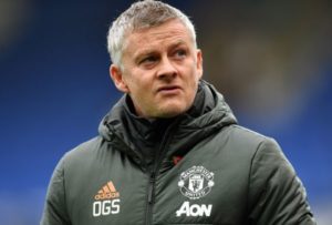Read more about the article Man Utd desperate to end trophy drought – Solskjaer