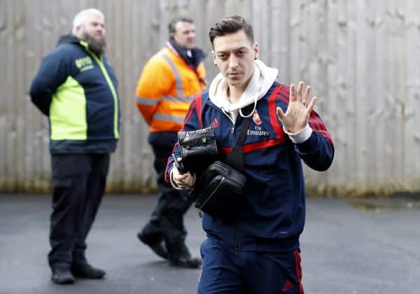 You are currently viewing Ozil plans to leave Arsenal for Turkey or USA