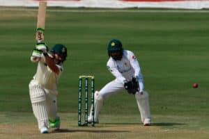 Read more about the article Pakistan punish toothless Proteas